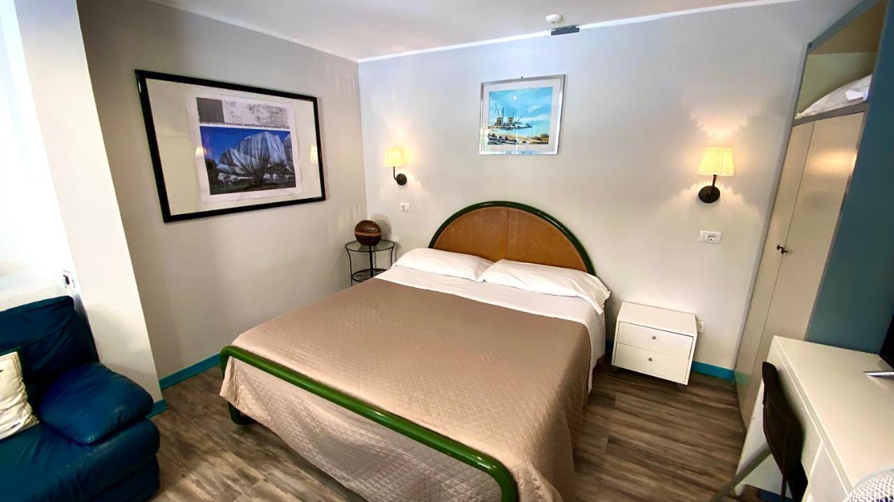 Residence Al Lago كاستيغليون ديل لاغو المظهر الخارجي الصورة
